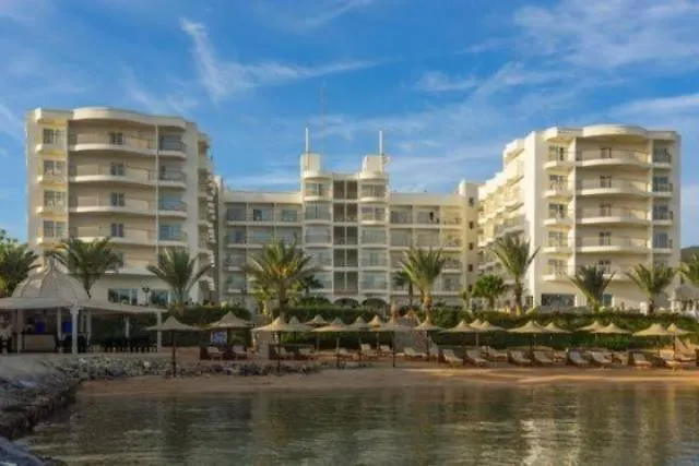 Royal Star Beach - Couples And Families Only